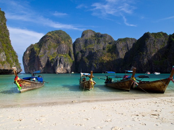 Maya Bay (Koh Phi Phi, Thailand)