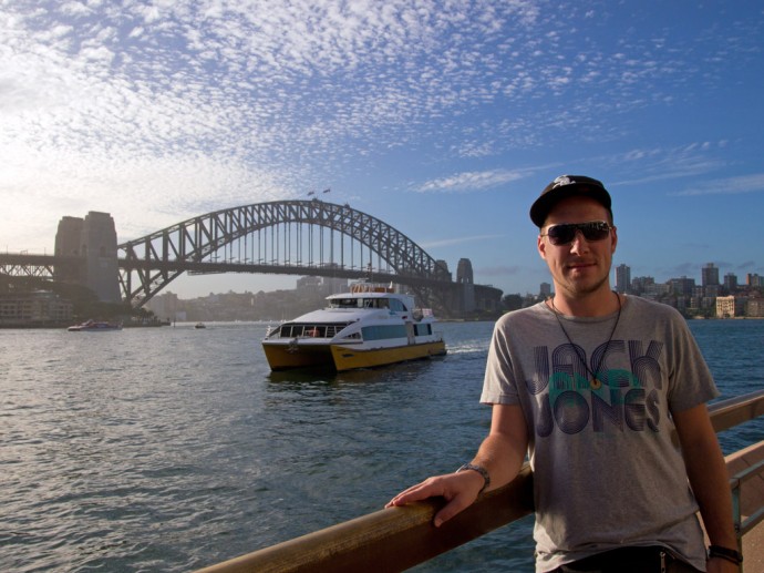 Tobi mit der Harbour Bridge