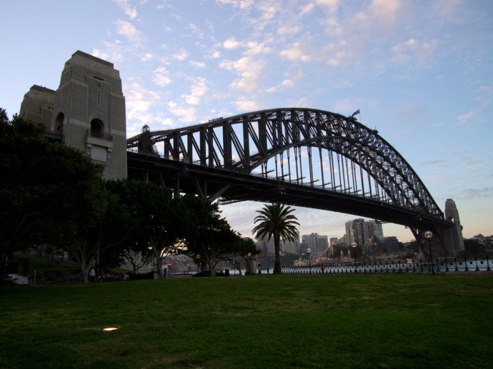 Harbour Bridge bei Dämmerung