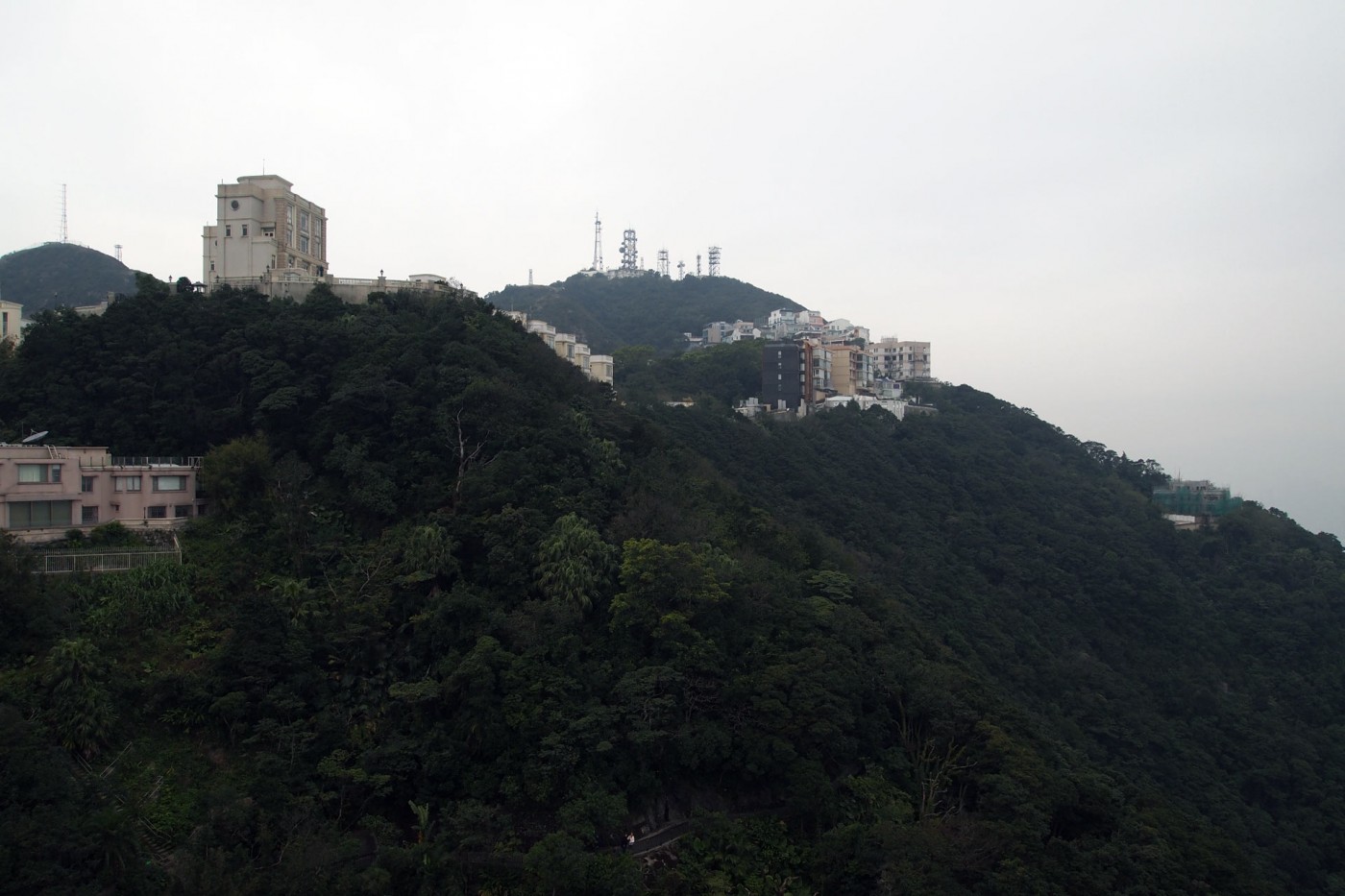 Häuser auf dem Victoria Peak in Hong Kong