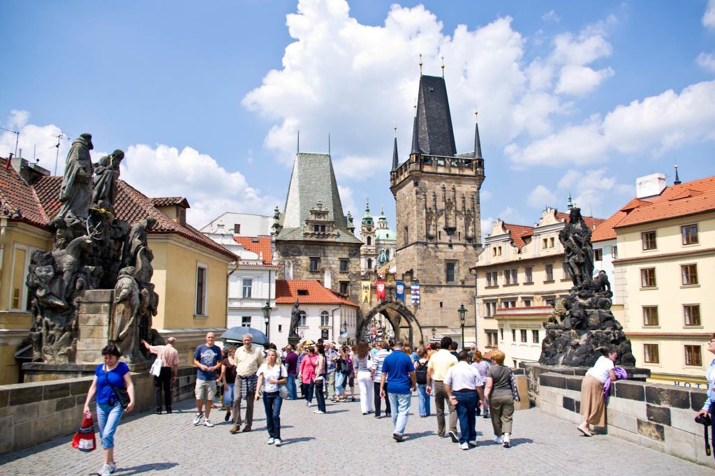 Auf der Karlsbrücke in Prag