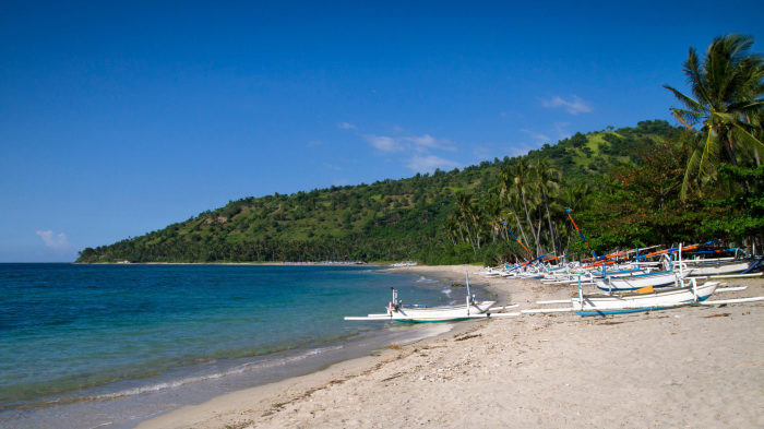 Pandanan Beach, Lombok