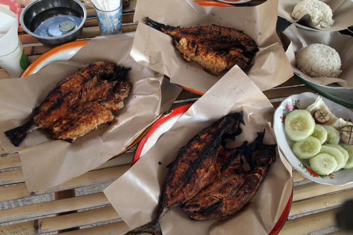 Grilled fish at Pandanan Beach, Lombok