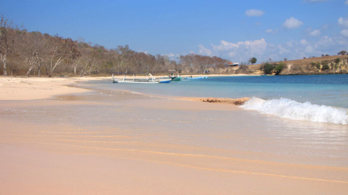 Pink Beach im Südosten von Lombok