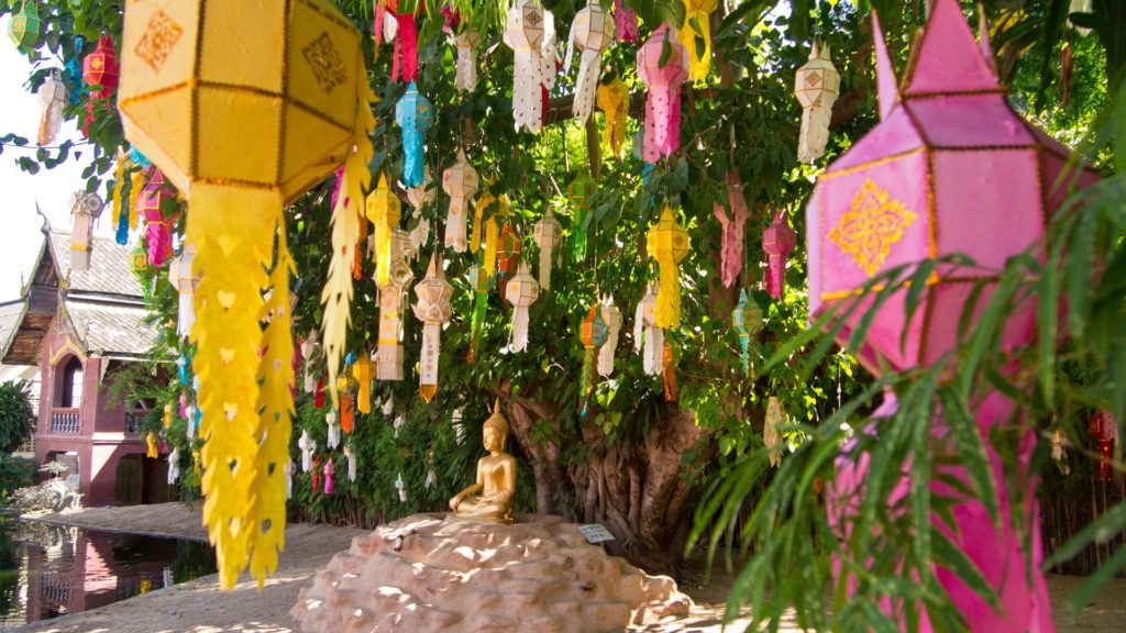 Laternen zu Loy Krathong im Wat Phan Tao, Chiang Mai