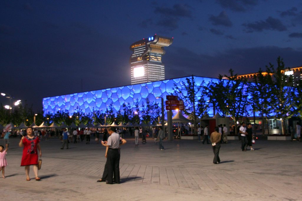 Der Wasserwürfel in der Olympischen Stadt von Peking