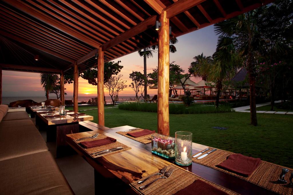 The Quali restaurant at sunset