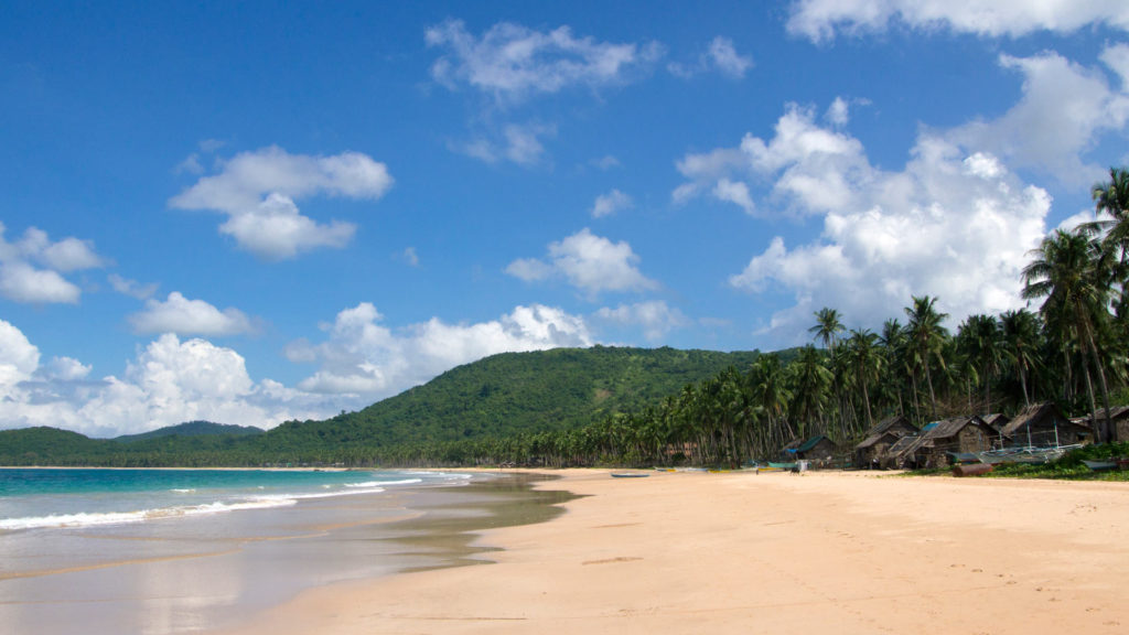 Der Nacpan Beach nördlich von El Nido