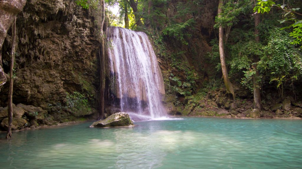 Die vierte Stufe des Erawan Wasserfalls