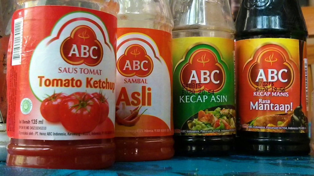 Indonesische Saucen: Ketchup und Kecap
