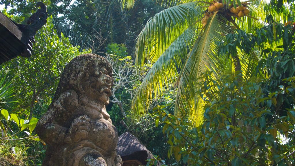 Tempeleingang des Pura Gunung Sari in der Nähe von Mataram