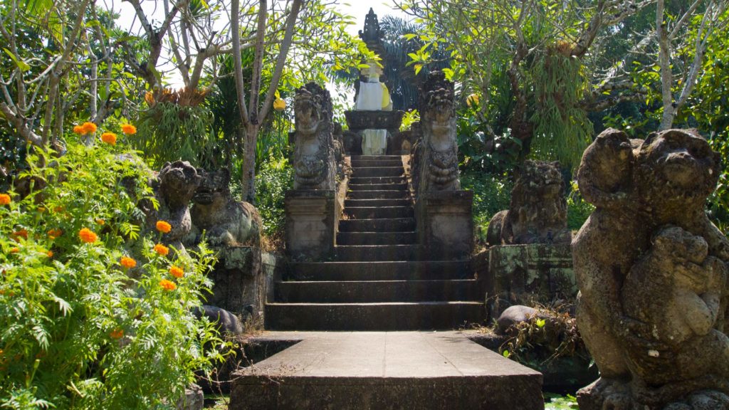 Pura Gunung Sari in der Nähe von Mataram, Lombok