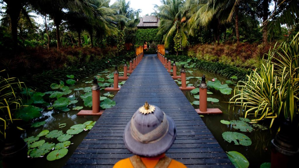 The entrance of the Anantara Bophut Resort & Spa