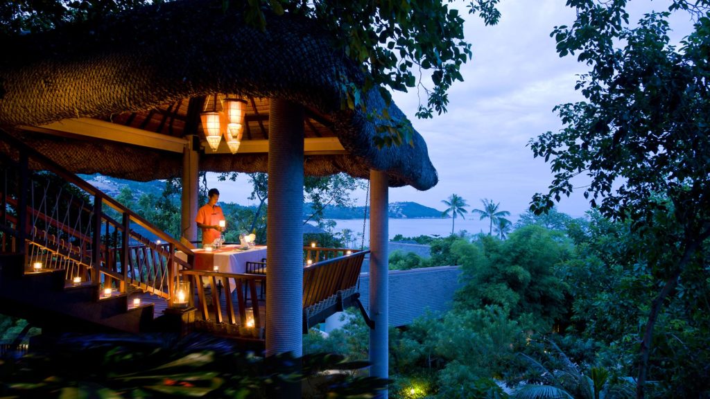 Das Tree Tops Baumhaus Restaurant im Anantara Lawana Resort & Spa auf Koh Samui