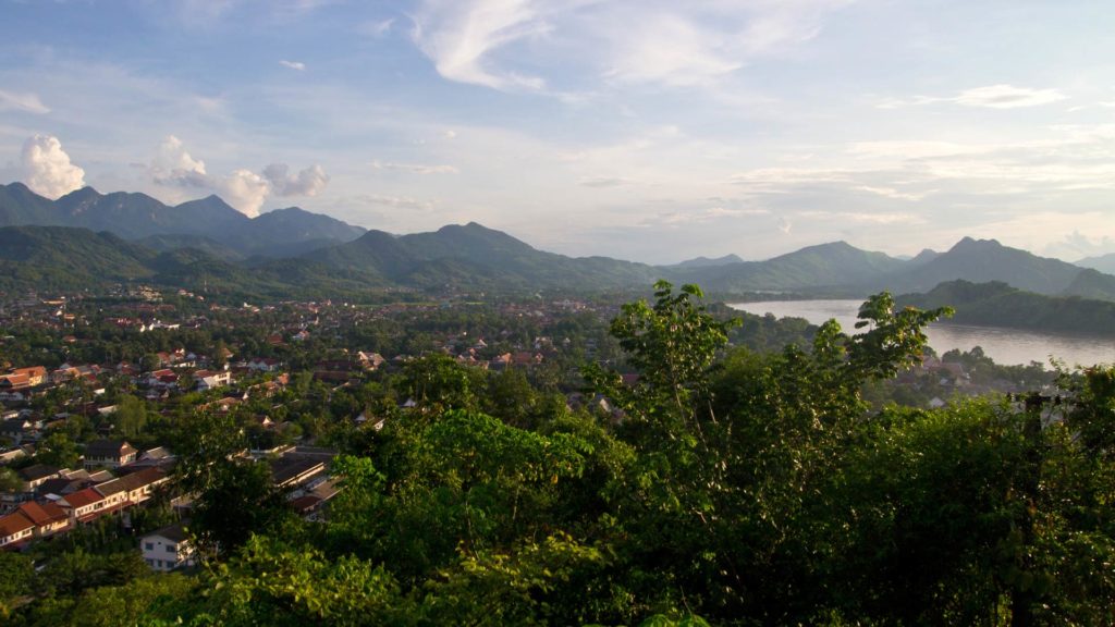 Ausblick vom Mount Phou Si auf Luang Prabang und den Mekong, Laos