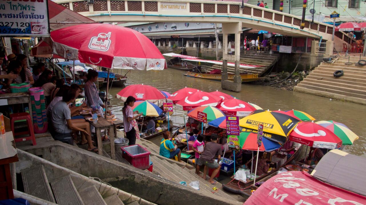 A Visit To The Amphawa Floating Market Travel Blog About