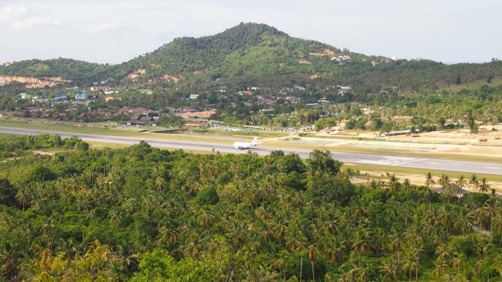Ausblick auf den Flughafen von Koh Samui in Thailand
