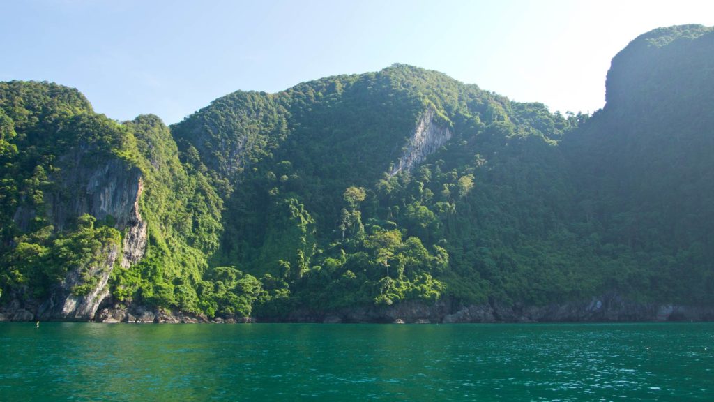 Morakot Cave, Emerald Cave on the back of Koh Mook