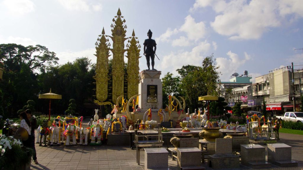 Statues des King Mengrai Monuments in Chiang Rai