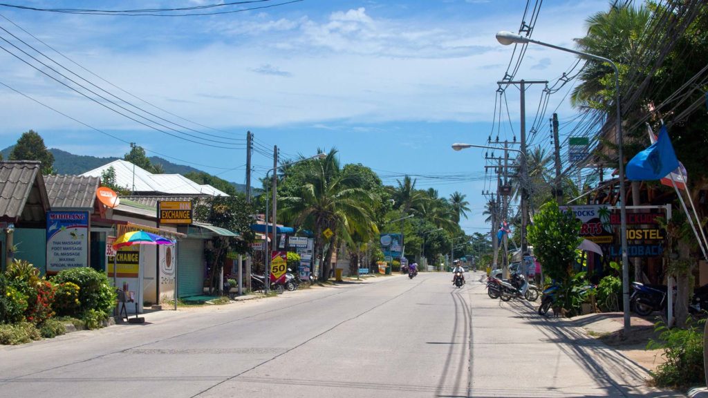 Straße in Baan Tai auf Koh Phangan