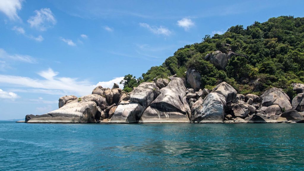 Rocks surrounding the bay of Haad Yuan on Koh Phangan
