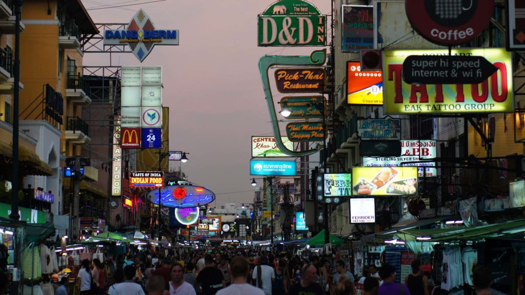 Bangkoks beliebteste Backpacker-Viertel, die Khao San Road