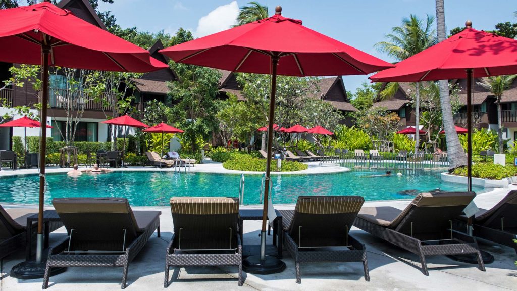The swimming pool in Amari's Thai Village