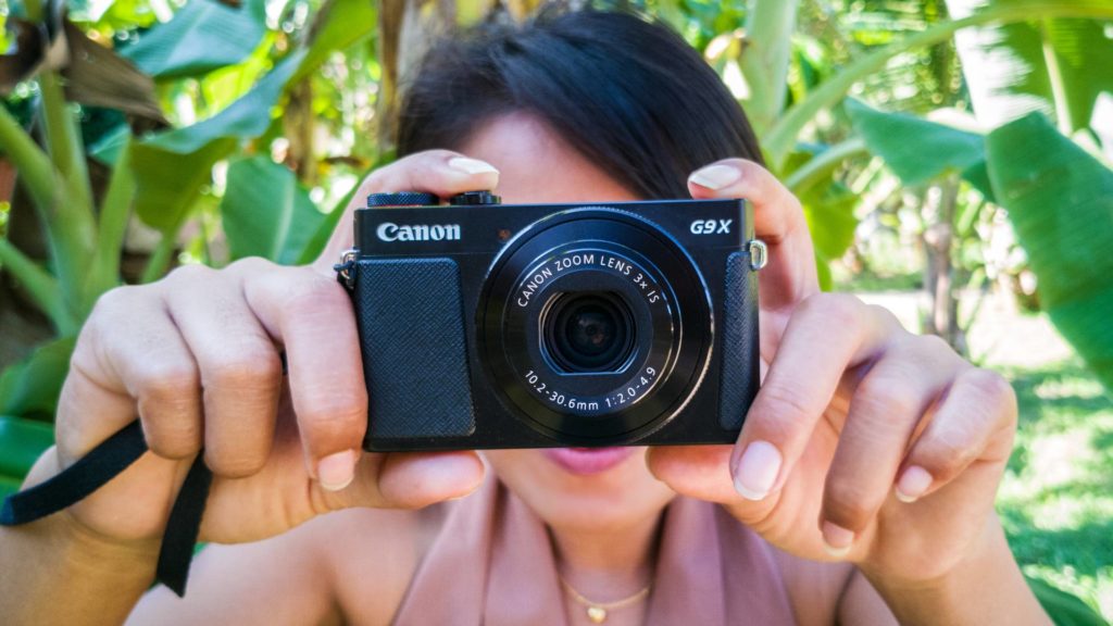 The Canon PowerShot G9 X in use