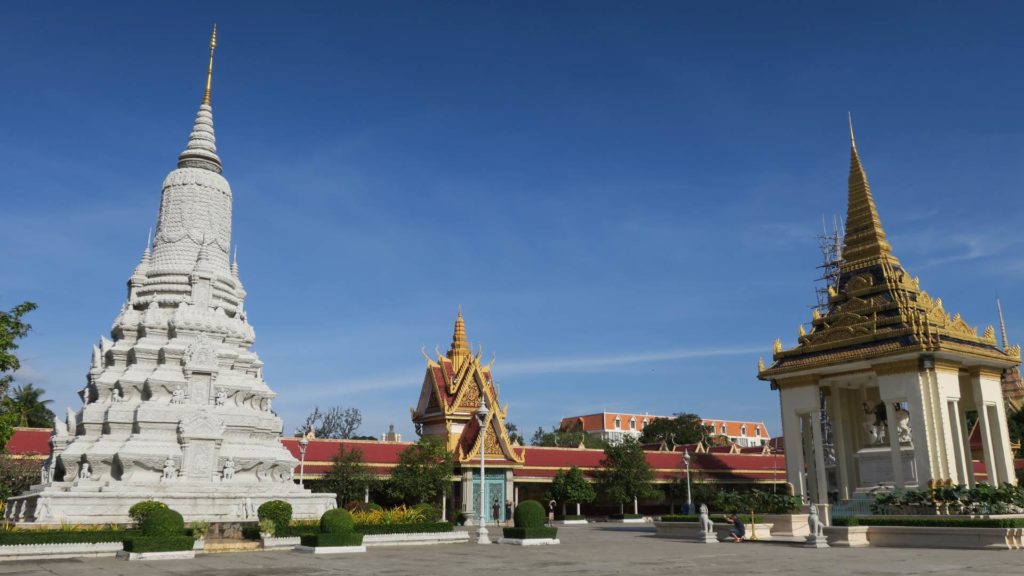 Ein weiteres unbearbeitetes JPG-Foto, das mit der Canon PowerShot G9 X geschossen wurde (aufgenommen in Phnom Penh, Kambodscha)