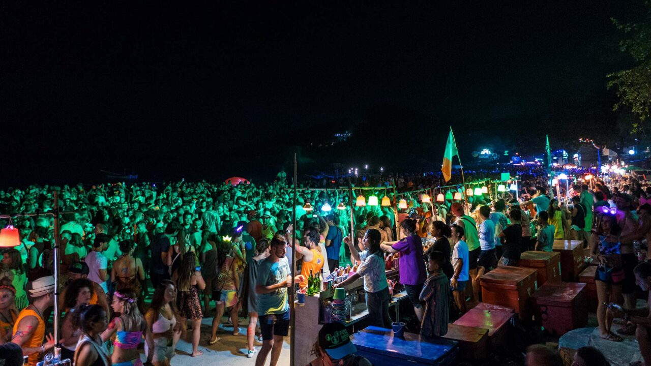 15+ cool O week full moon party photo