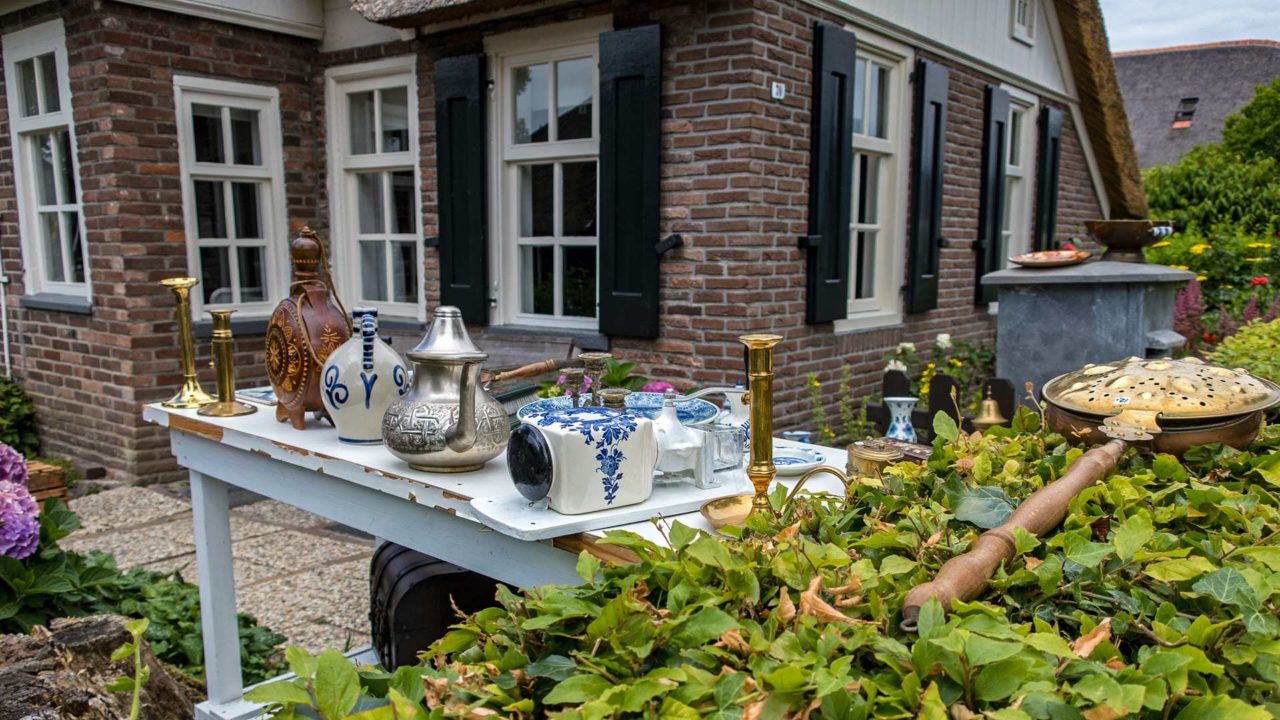 Antiquitäten zum Kauf in Giethoorn, Niederlande