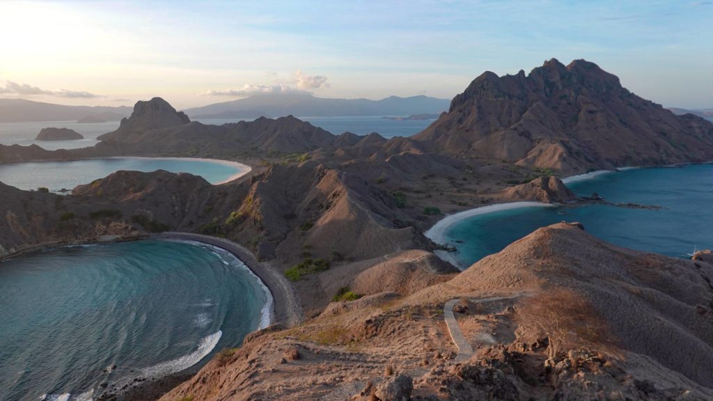 Aussicht auf Padar Island (Pulau Padar) im Komodo Nationalpark