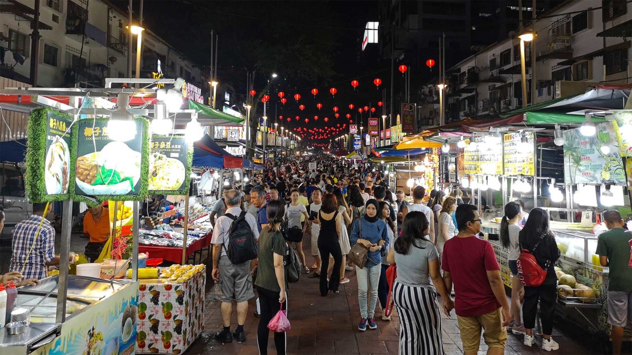 Streetfood am Abend in Bukit Bintang in Kuala Lumpur