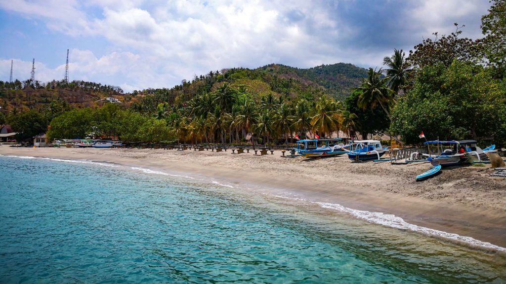 Senggigi Beach an der Westküste von Lombok