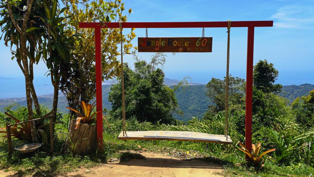 Aussicht vom Jungle Route 360 in den Bergen von Lamai, Koh Samui