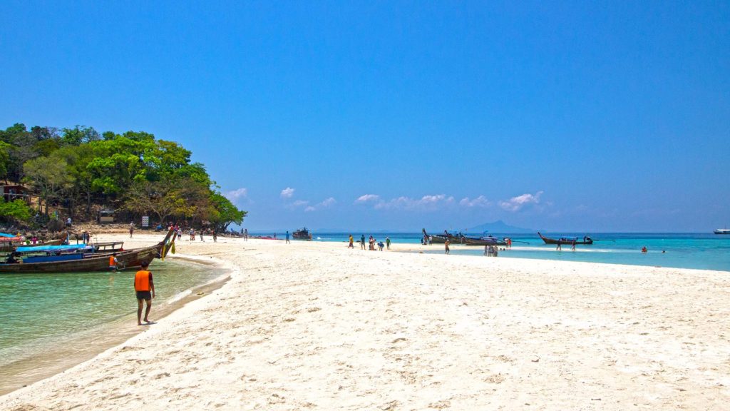 Visitors at the small island of Koh Tub in Krabi