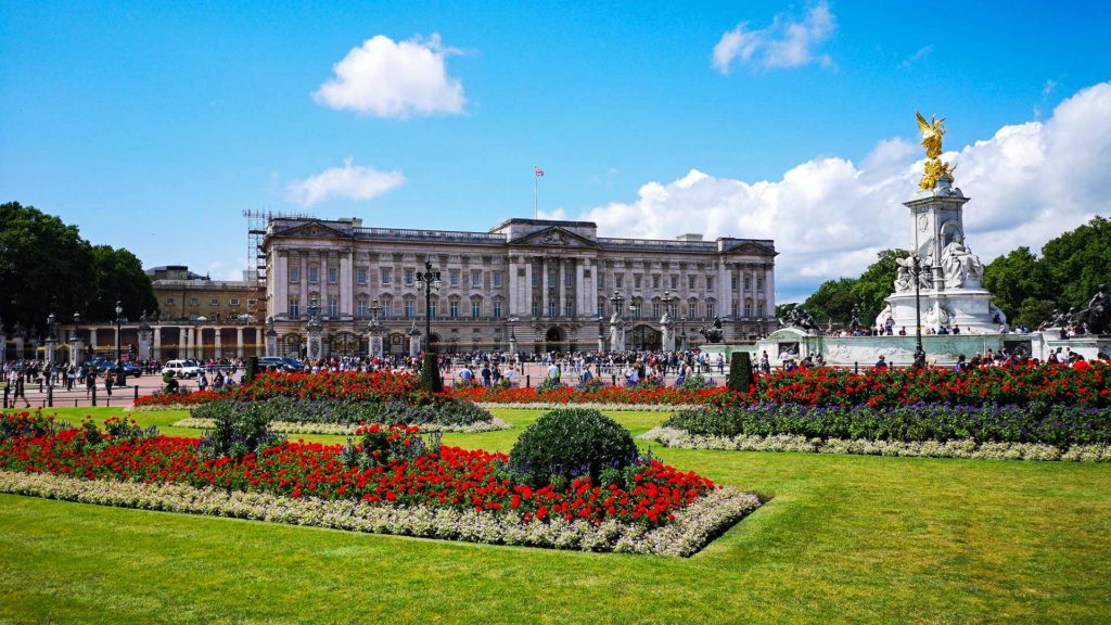 Ausblick auf den Buckingham Palace im Herzen Londons