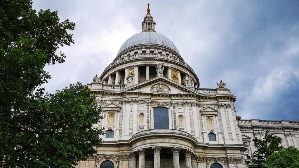 Eine weitere bekannte Sehenswürdigkeit Londons: die St. Paul's Cathedral