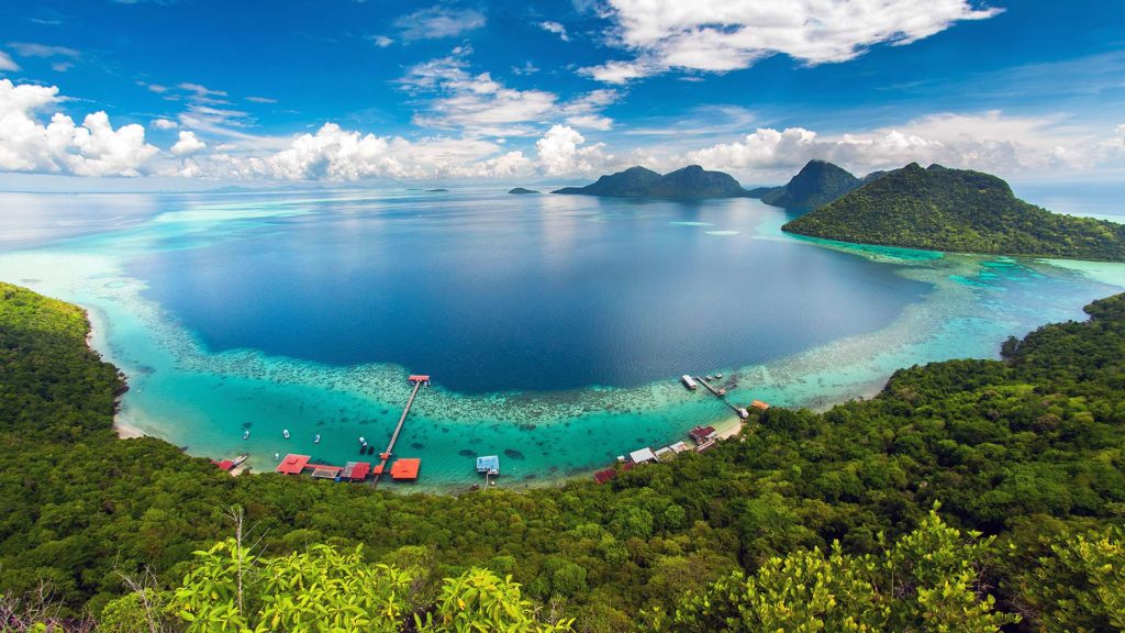 Aussicht vom Viewpoint der Insel Pulau Bohey Dulang in der Nähe von Semporna, Borneo