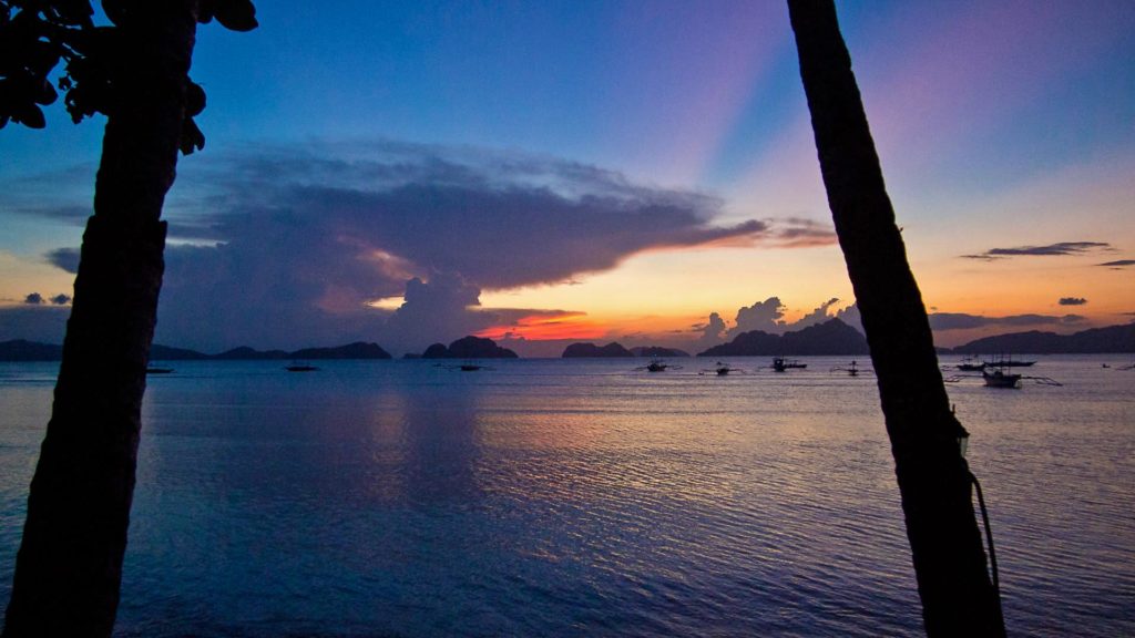 Sonnenuntergang am Corong Corong Beach, El Nido