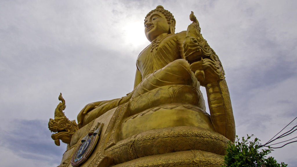 Goldene Buddha-Statue am Big Buddha von Phuket