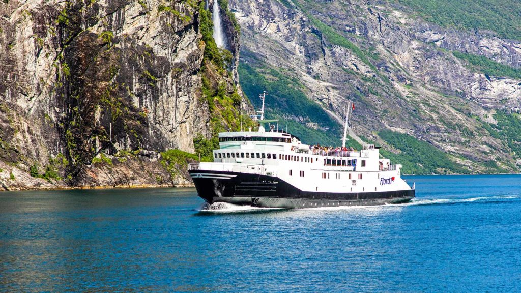 Bootstour auf dem Geirangerfjord in Norwegen