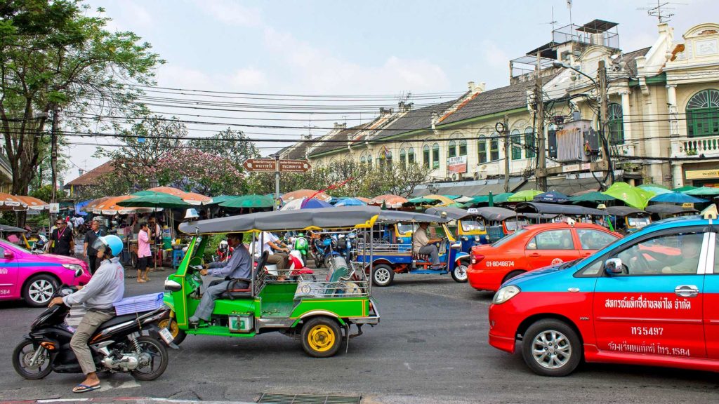 Tuk Tuks und Verkehr in Bangkok