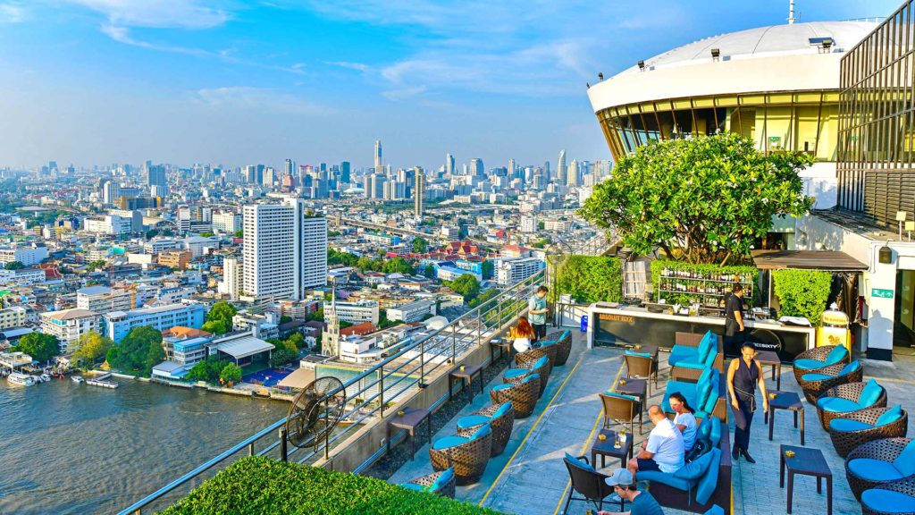 Aussicht von der Three Sixty Bar des Millennium Hilton, Bangkok