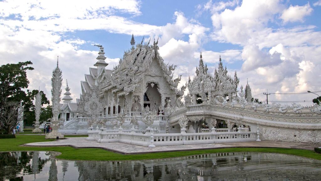 Der weiße Tempel Wat Rong Khun von Chiang Rai