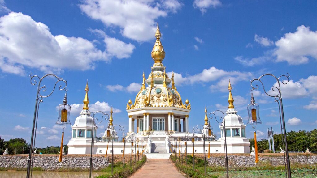 Der Wat Thung Setthi außerhalb von Khon Kaen im Isaan
