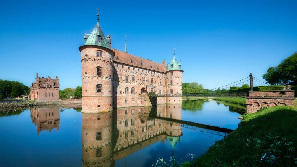 Blick auf Schloss Egeskov in Dänemark
