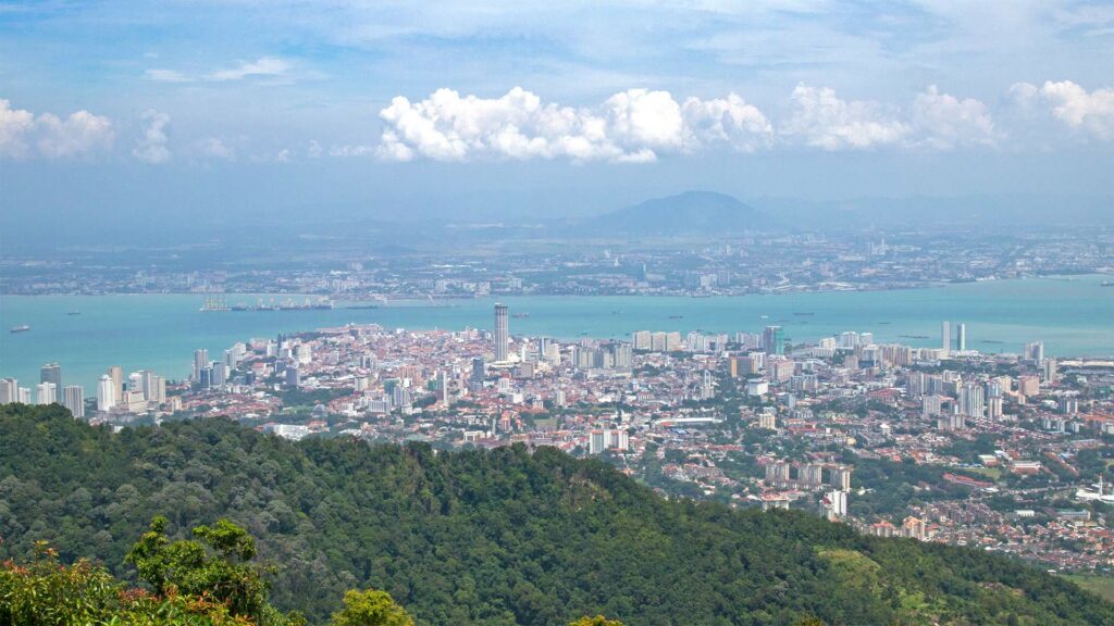 Aussicht vom Penang Hill bei einer Malaysia Halbinsel Rundreise