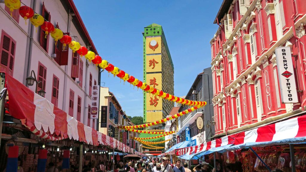 Der People’s Park Complex in Chinatown, Singapur